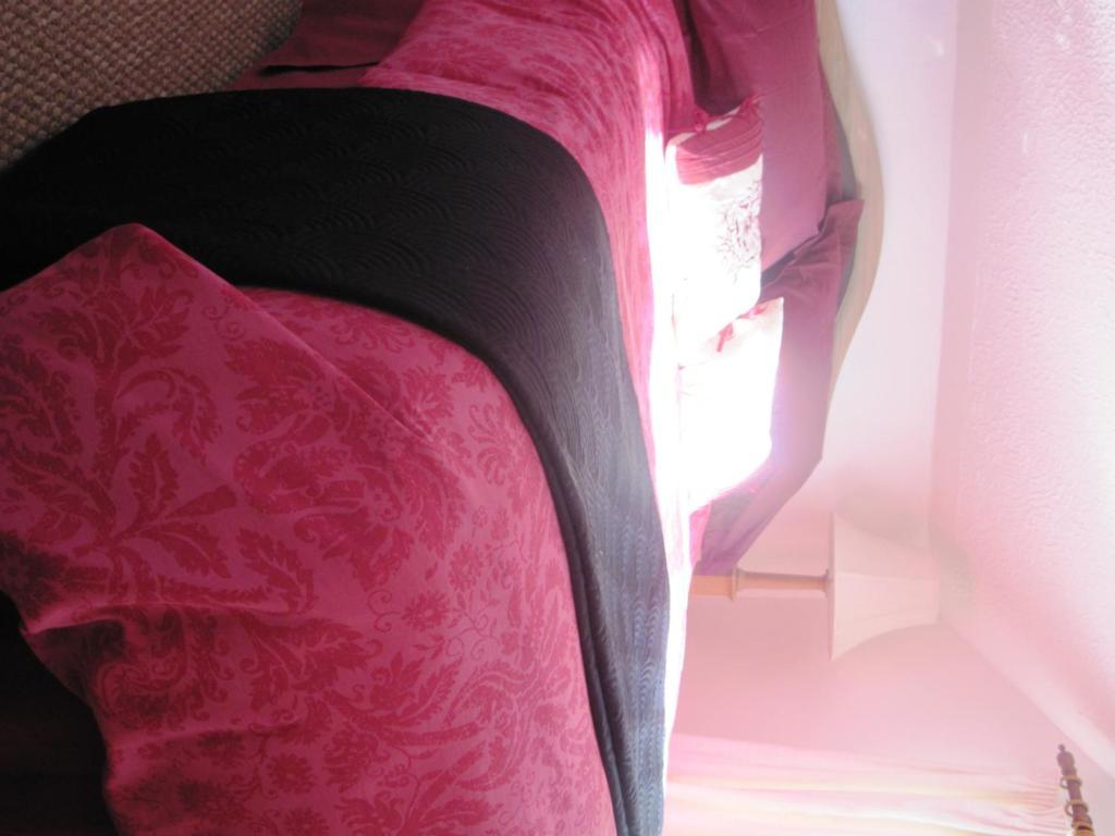 Shrubdown Bed & Breakfast Freshford Phòng bức ảnh